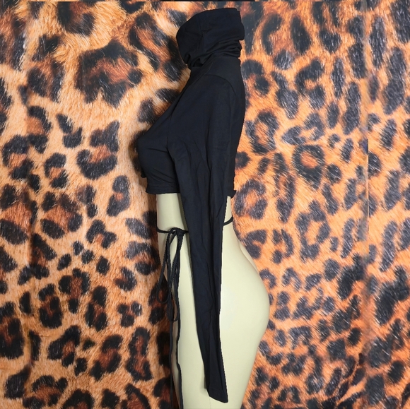 Warp Long Sleeve Wrap Top - Picture 5 of 12